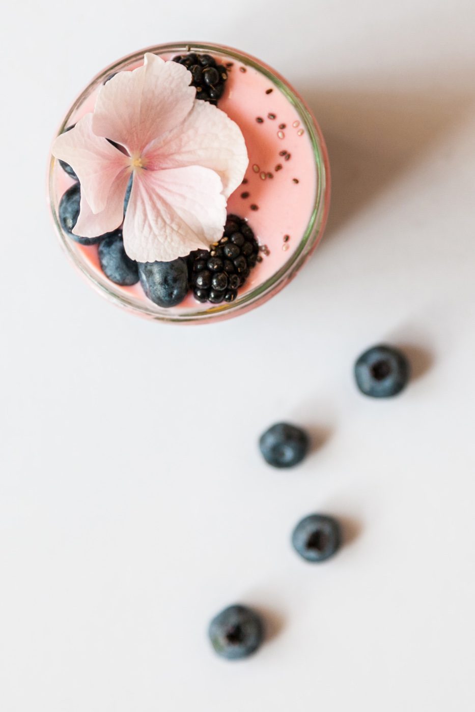 berry smoothie berry smoothie