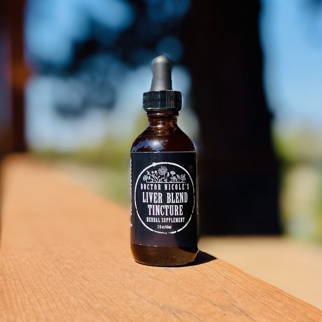 Liver Blend Tincture outside Liver Blend Tincture outside
