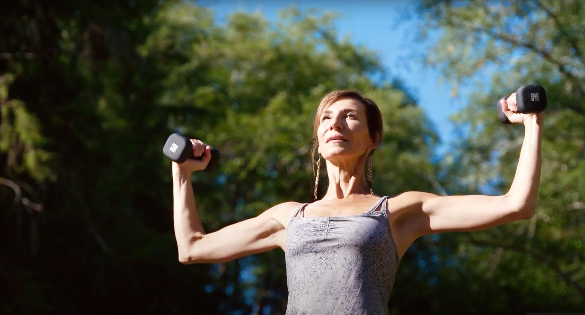 Nicole Apelian strength training with free weights
